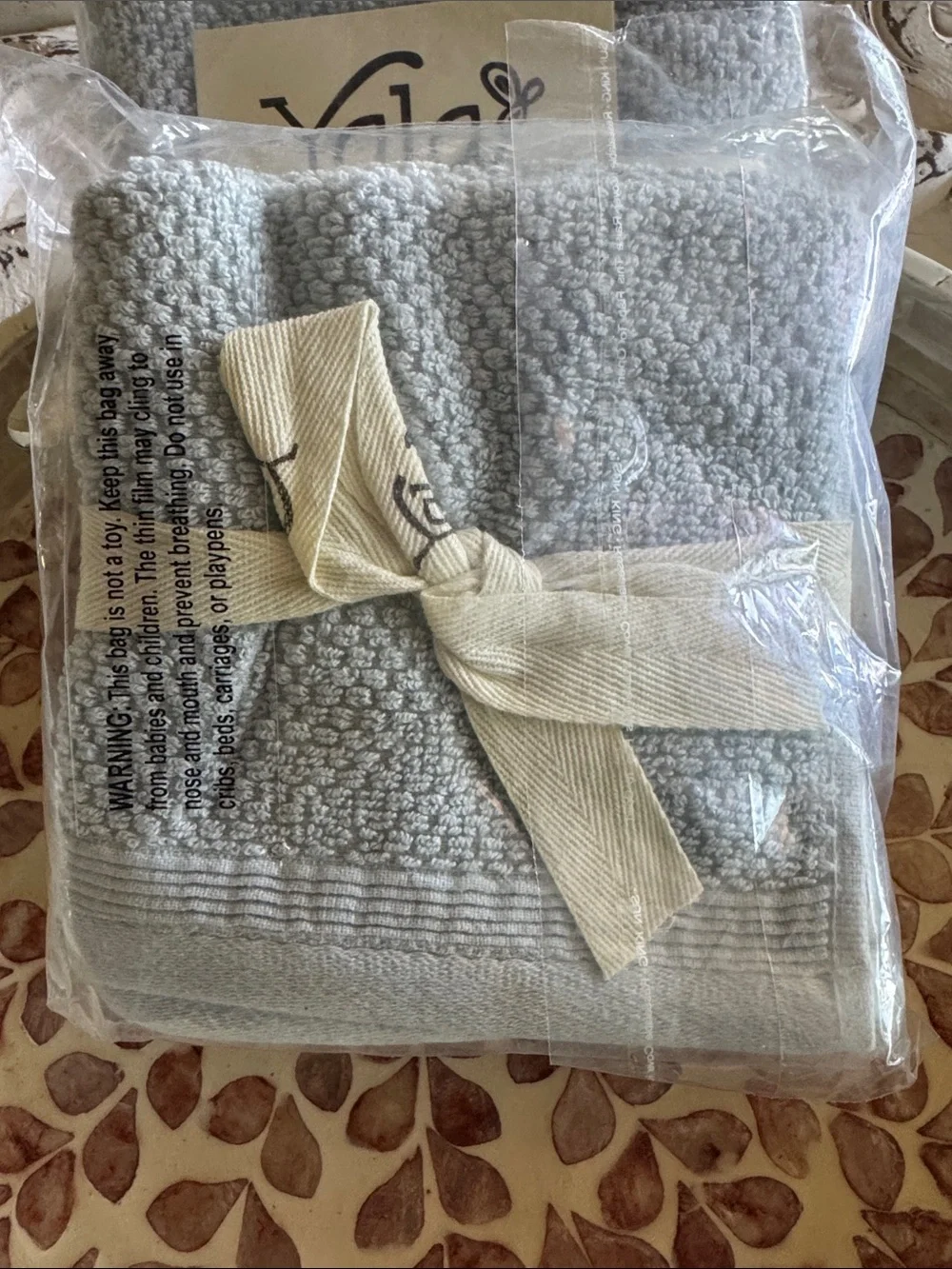 NWT Yala Organic 100% Cotton Washcloth Set of 4 Grey soft Quality contemporary